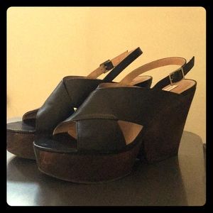 Diane Von Furstenberg DVF wooden platform sandals